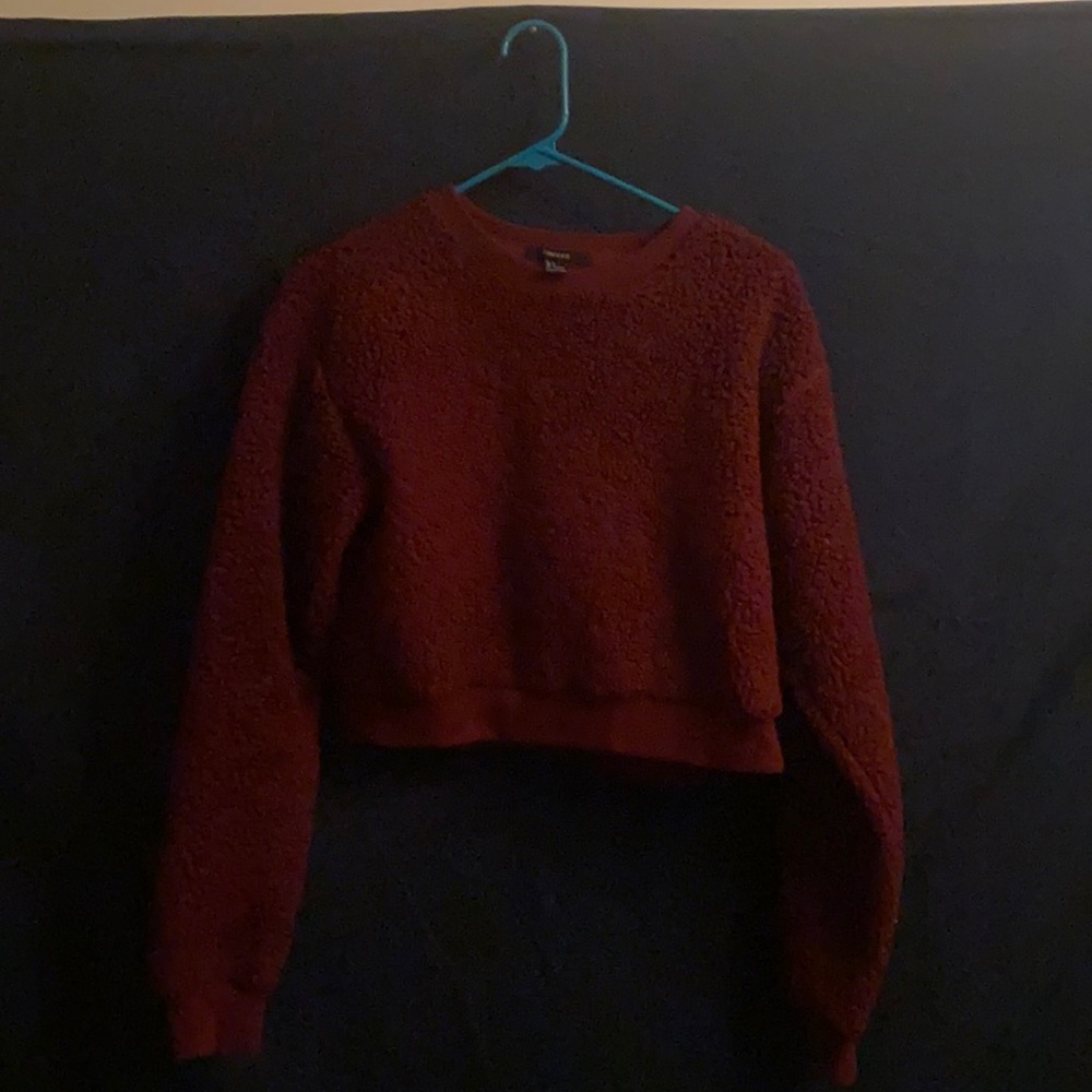 Maroon cropped sweater
